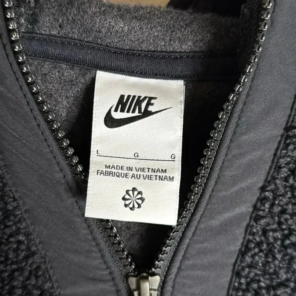 Youth Nike Black Faux Sherpa Zip Up Hooded Jacket Size Large Outdoor Athleisure